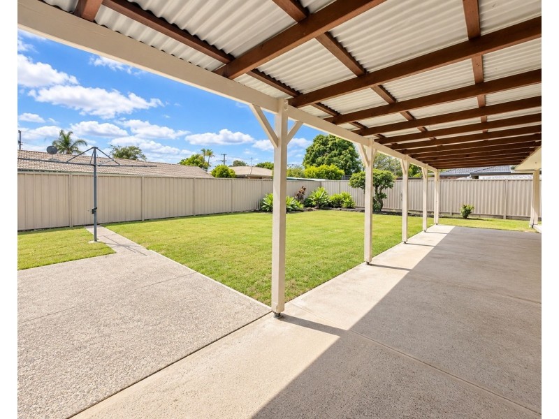 12 MAHONIA CRESENT, Crestmead QLD 4132