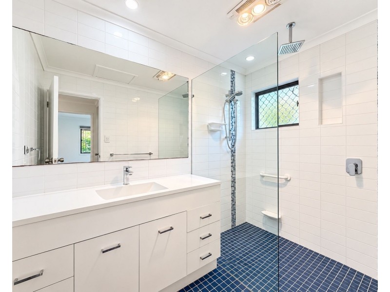 325 Hotham Creek Road, Willow Vale QLD 4209