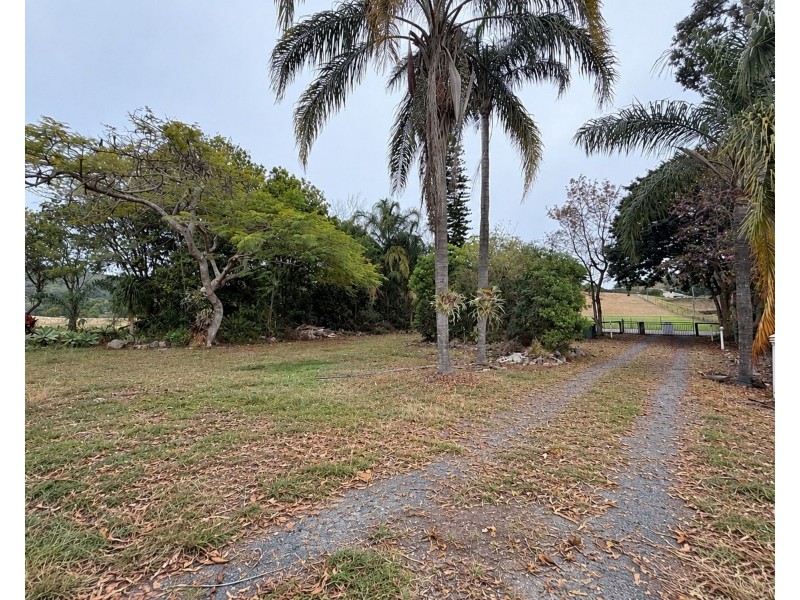 325 Hotham Creek Road, Willow Vale QLD 4209