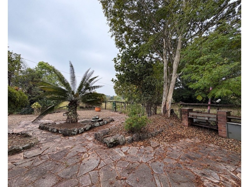 325 Hotham Creek Road, Willow Vale QLD 4209