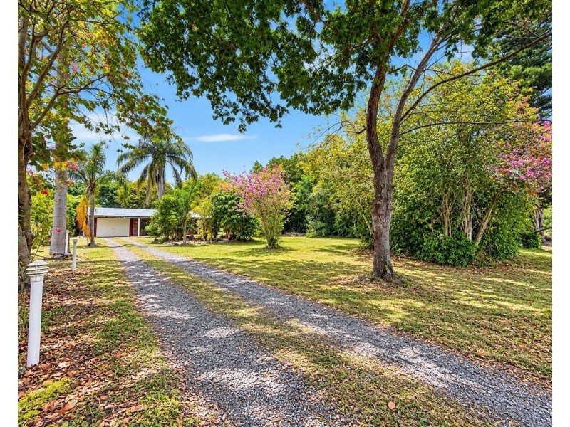 325 Hotham Creek Road, Willow Vale QLD 4209