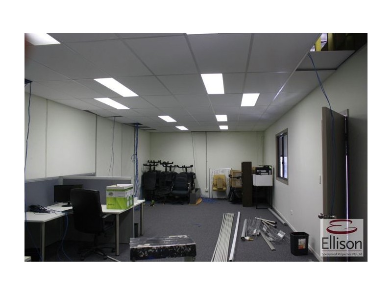 5&6/5 Commerce Circuit, Yatala QLD 4207