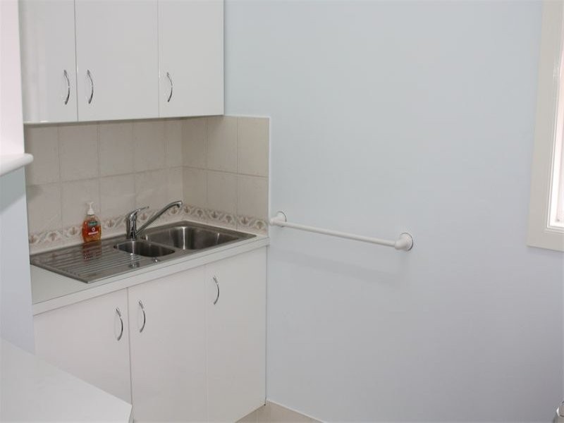 Building 2/29 Dreamworld Parkway, Coomera QLD 4209