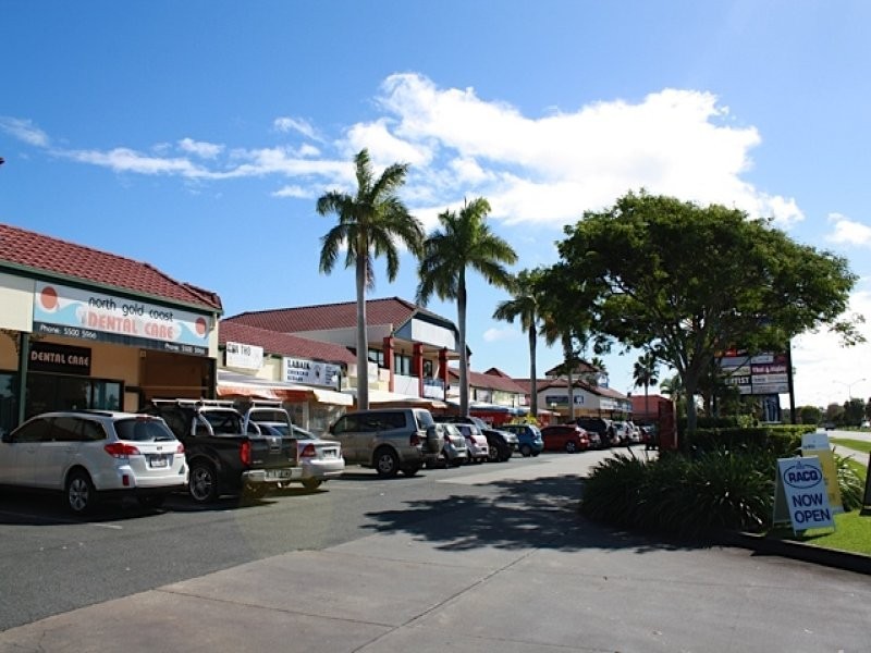 4/465 Oxley Drive, Runaway Bay QLD 4216