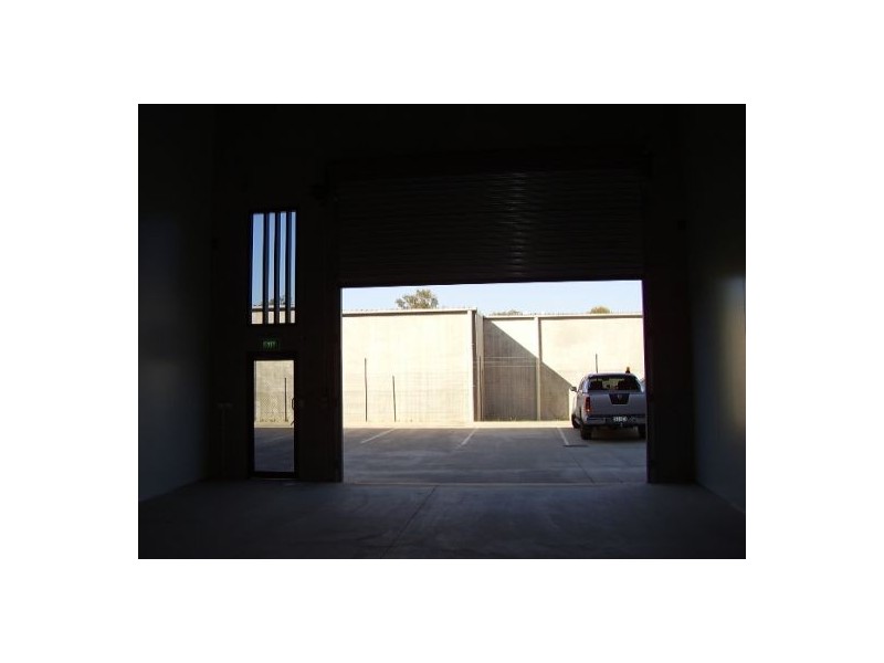 5 Commerce Circuit, Yatala QLD 4207