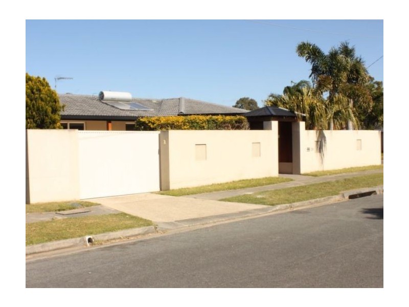 28 Allden Avenue, Labrador QLD 4215