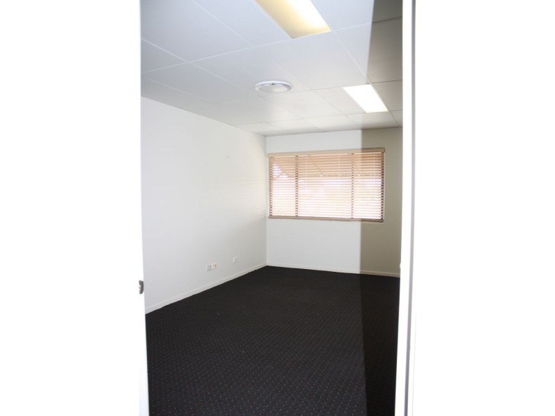Suite 5 West 2 Fortune Street, Coomera QLD 4209