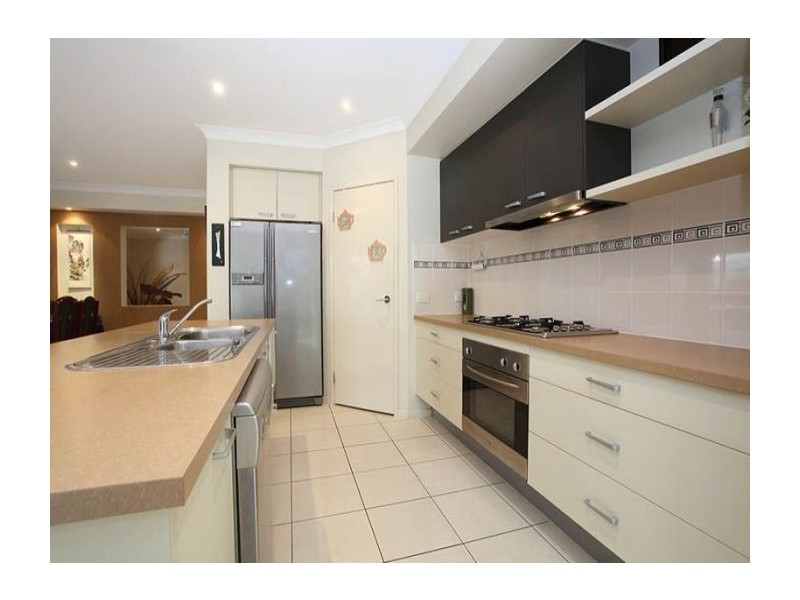 18 Bellthorpe Road, Ormeau QLD 4208