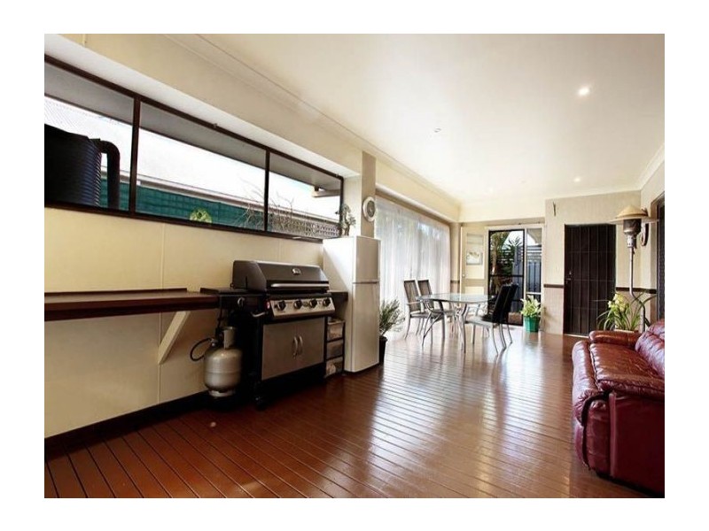 18 Bellthorpe Road, Ormeau QLD 4208