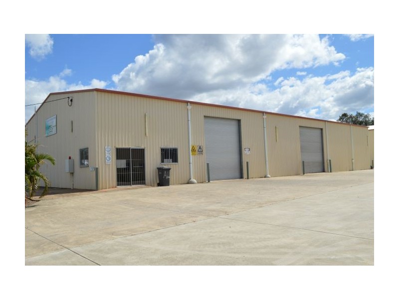 Unit 1/23-25 Centenary Place, Logan Village QLD 4207