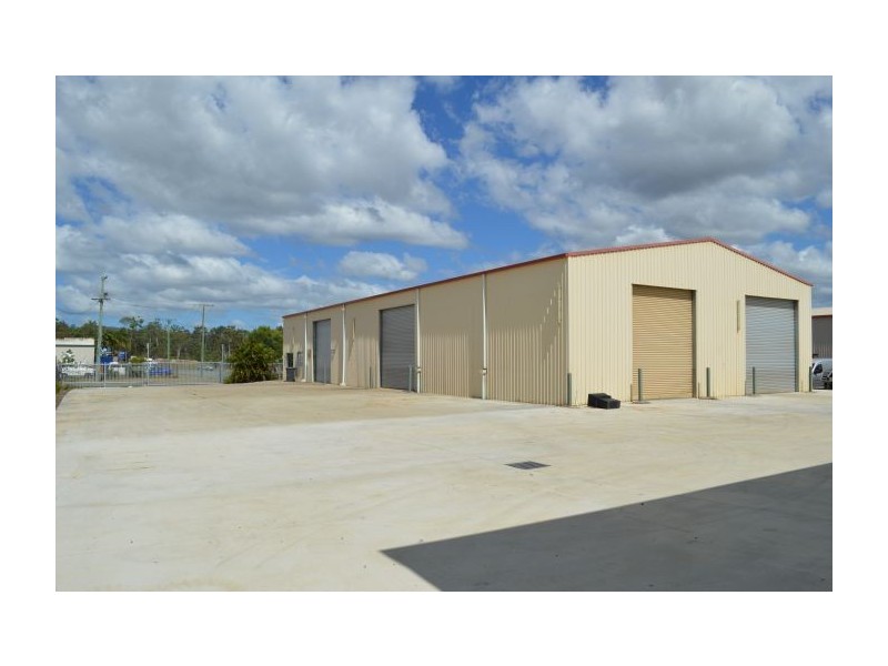 Unit 1/23-25 Centenary Place, Logan Village QLD 4207