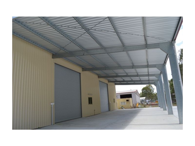 Unit 2/23-25 Centenary Place, Logan Village QLD 4207