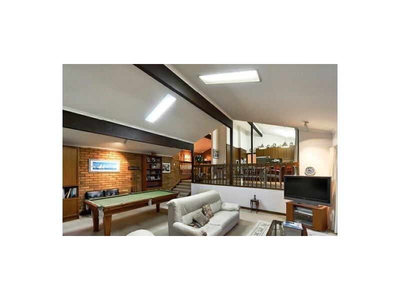 268 Jesmond Rd, Fig Tree Pocket QLD 4069