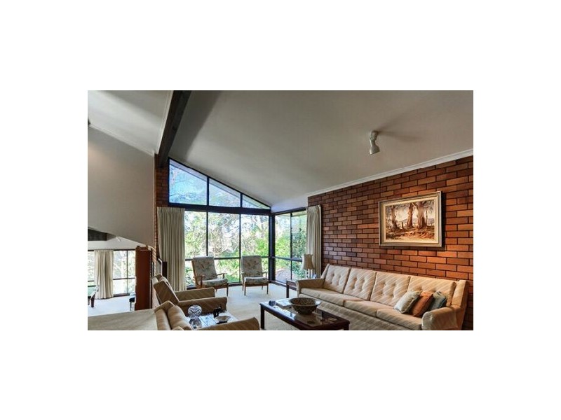268 Jesmond Rd, Fig Tree Pocket QLD 4069