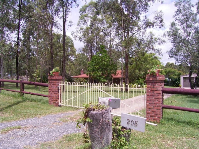 205 Mundoolun Road, Jimboomba QLD 4280