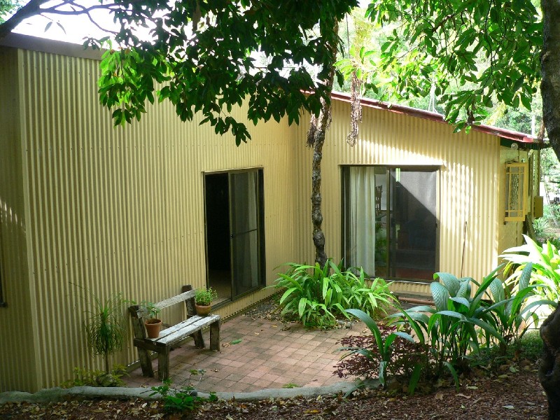 19 Miva Street, Maleny QLD 4552