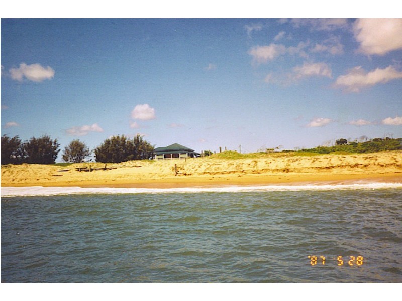 102 Rules Beach Road, Seventeen Seventy QLD 4677