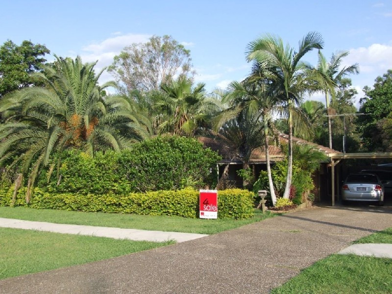 28 Stellaris Way, Rochedale South QLD 4123