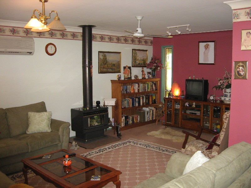 7 Highland Park Road, Meringandan QLD 4352