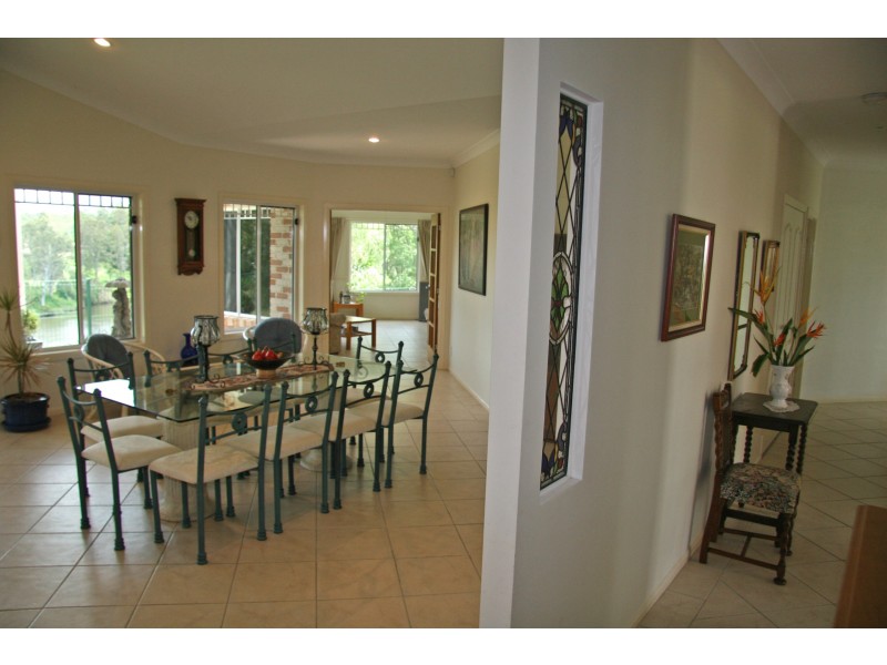 28 Katherine Court, Karalee QLD 4306