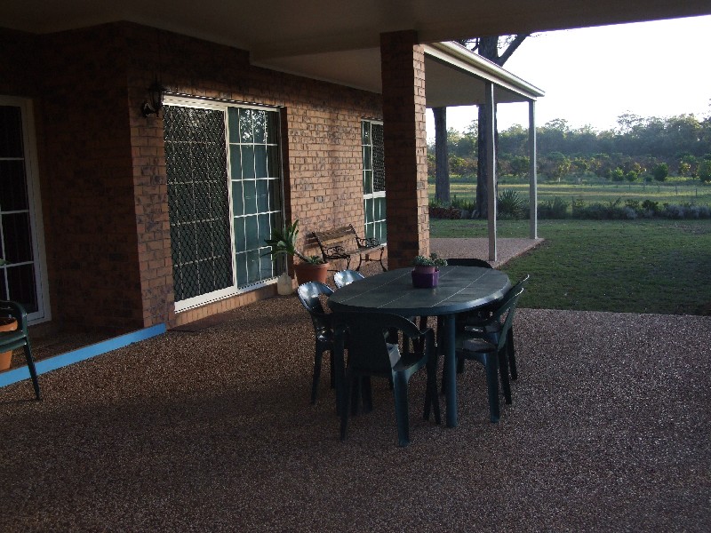 118 Wockner Road, Hampton QLD 4352