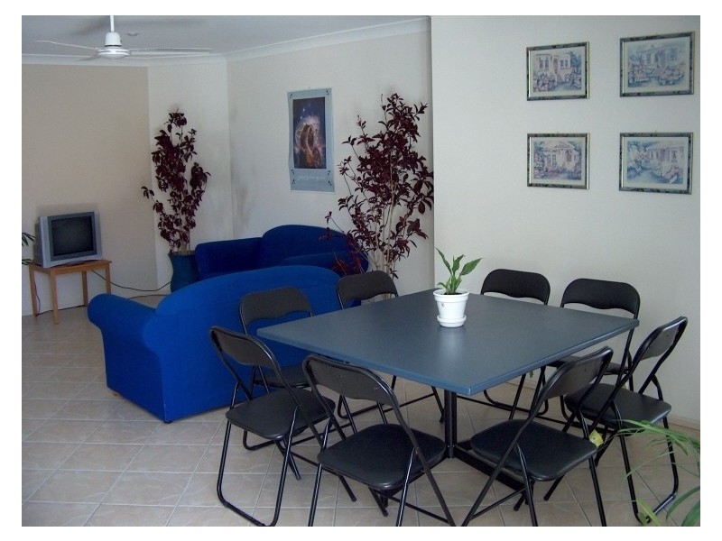 19 Queensbury Grove, Urraween QLD 4655