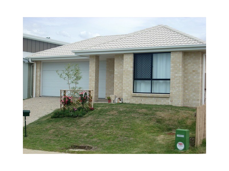 38 Shearwater Terrace, Springfield Lakes QLD 4300