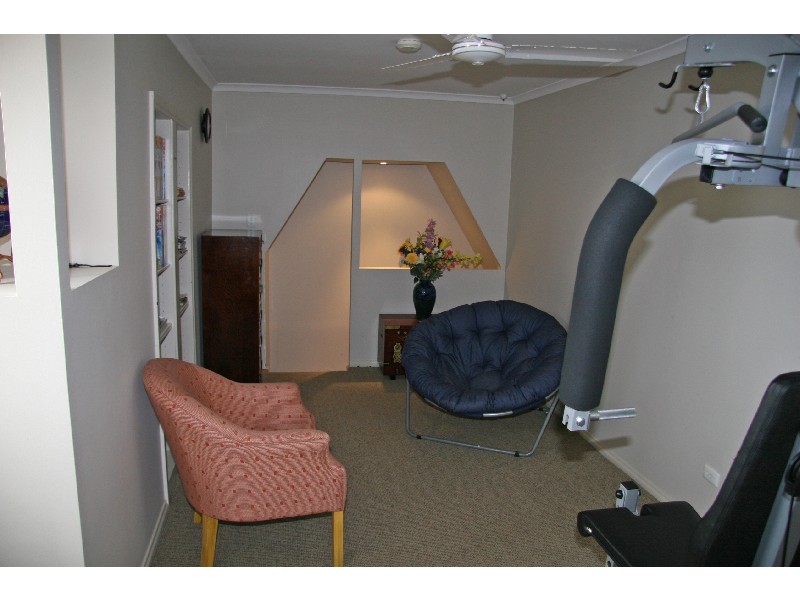 3 Dirk Hartog Place, Hollywell QLD 4216