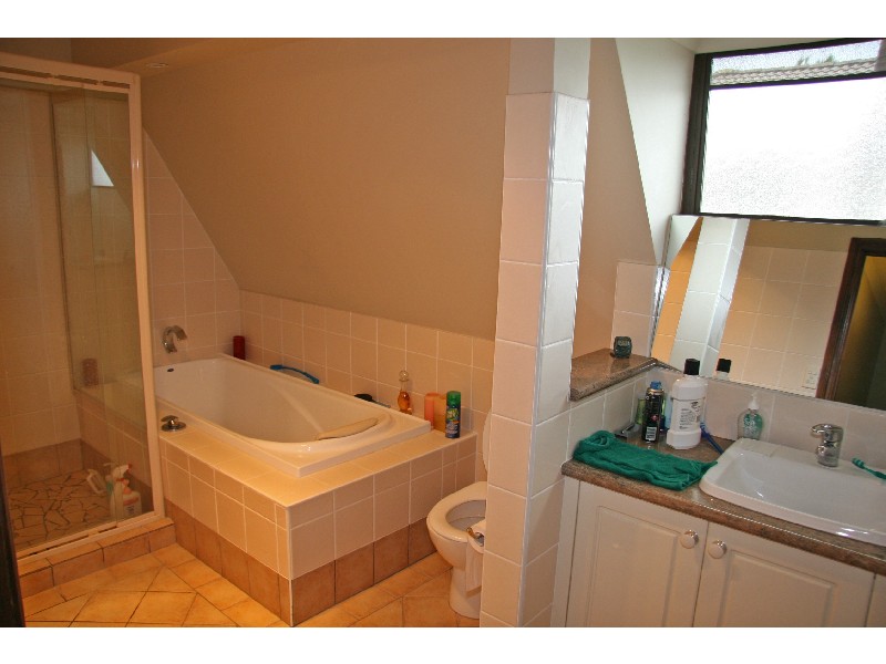 3 Dirk Hartog Place, Hollywell QLD 4216