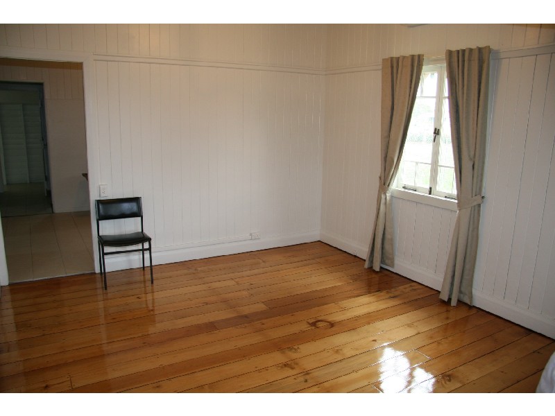 121 Chubb Street, One Mile QLD 4305