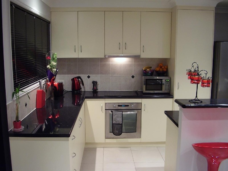 18 Elizabeth Street, Westbrook QLD 4350