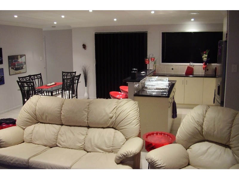 18 Elizabeth Street, Westbrook QLD 4350