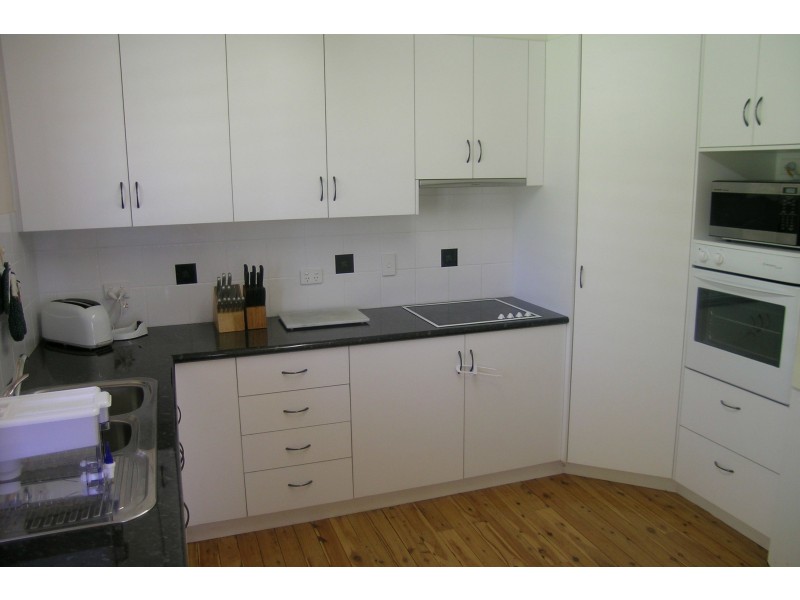 16 Messines Street, Harlaxton QLD 4350