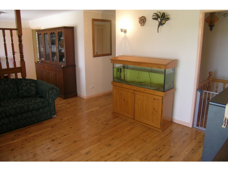 16 Messines Street, Harlaxton QLD 4350