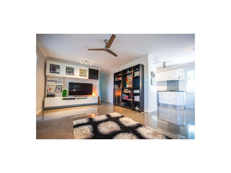 158 Fourth Ave, Mount Isa QLD 4825