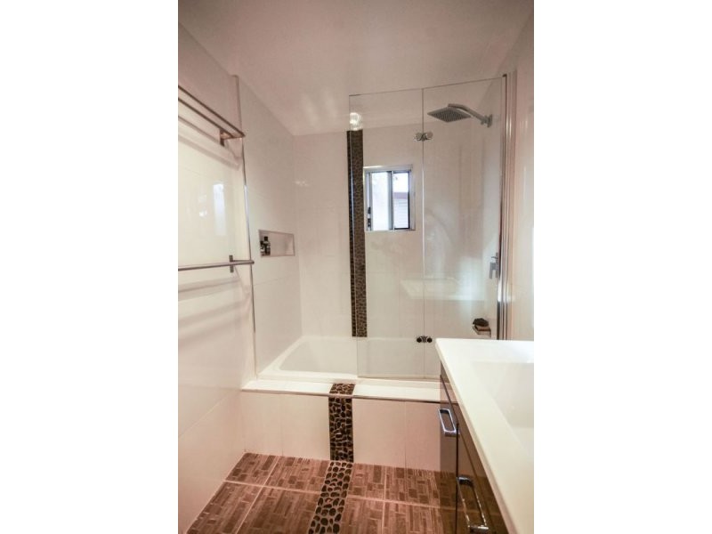 158 Fourth Ave, Mount Isa QLD 4825