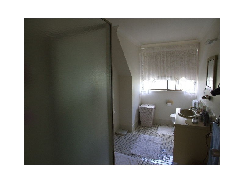 211 Lake Manchester Road, Mount Crosby QLD 4306