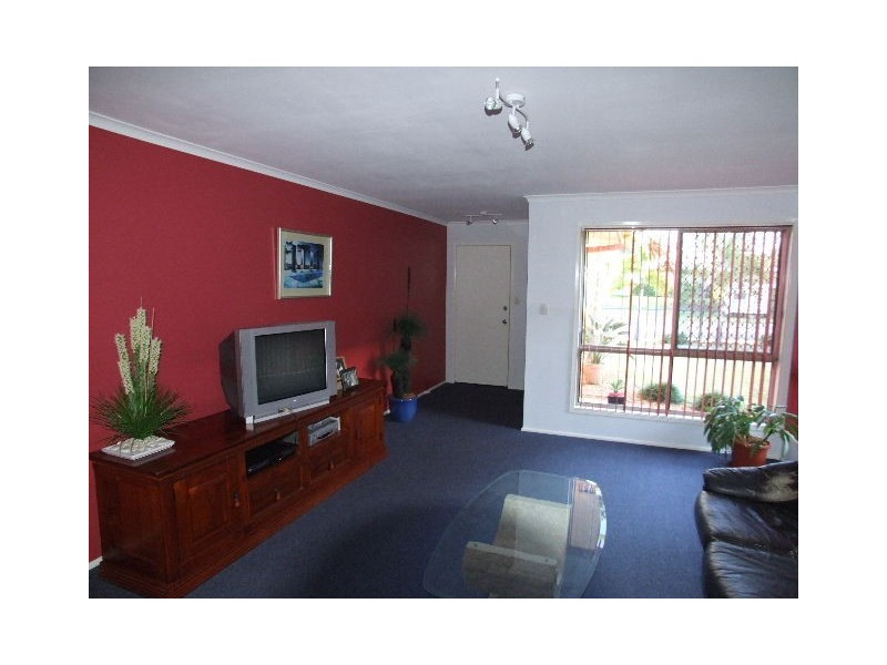 3 Fadden Close, Arundel QLD 4214