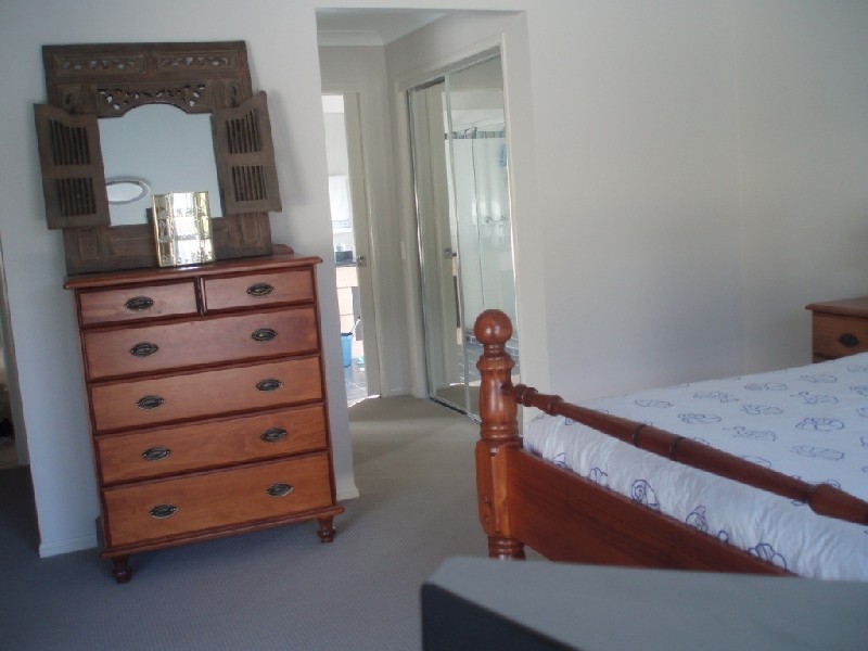 14 Avondale Road, Warner QLD 4500