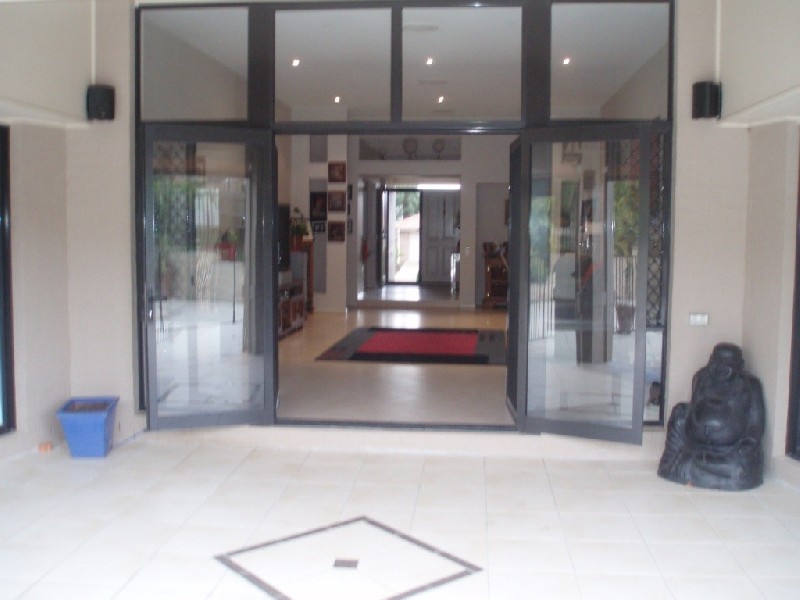 14 Avondale Road, Warner QLD 4500