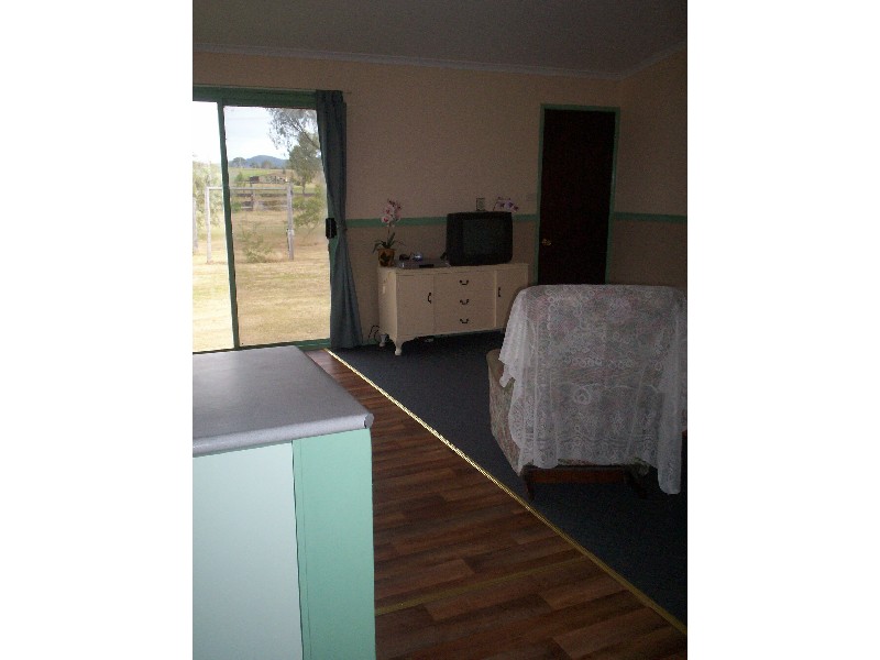 4215 Leyburn / Cunningham Road, Warwick QLD 4370
