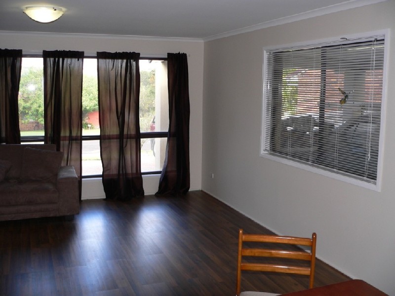 27 Emperor Avenue, Maroochydore QLD 4558