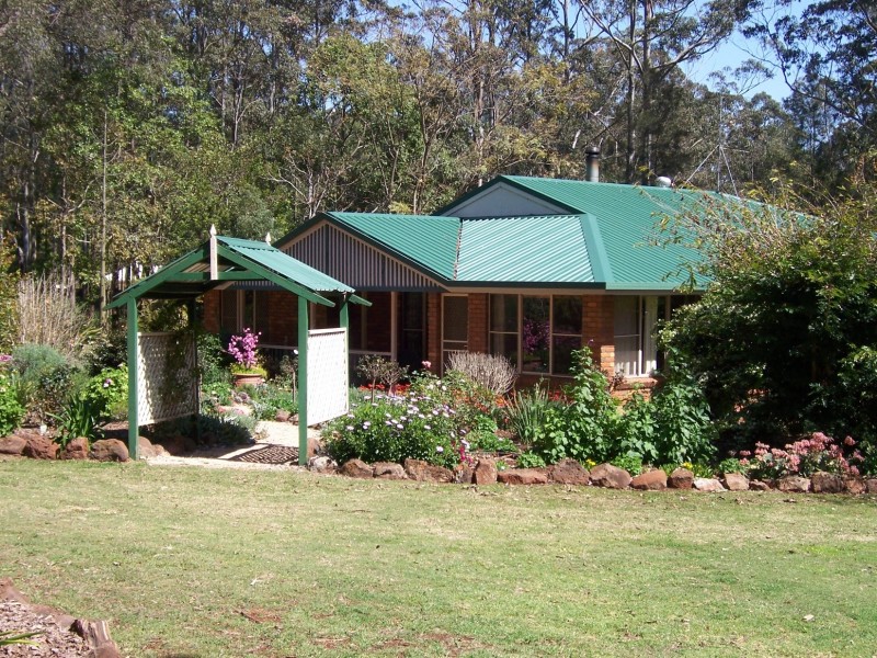 13 Highfields Road, Highfields QLD 4352