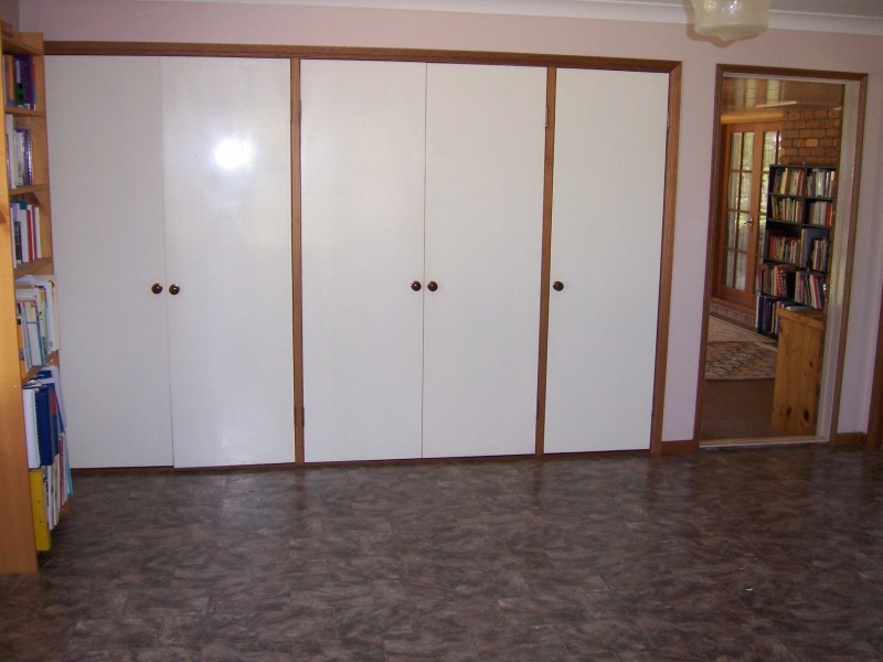 13 Highfields Road, Highfields QLD 4352