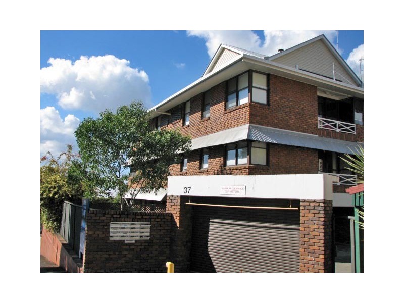 10 / 37 Phillips Street, Spring Hill QLD 4000