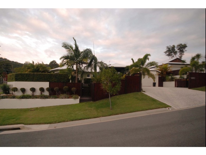 1 Halcyon Place, Coolum Beach QLD 4573