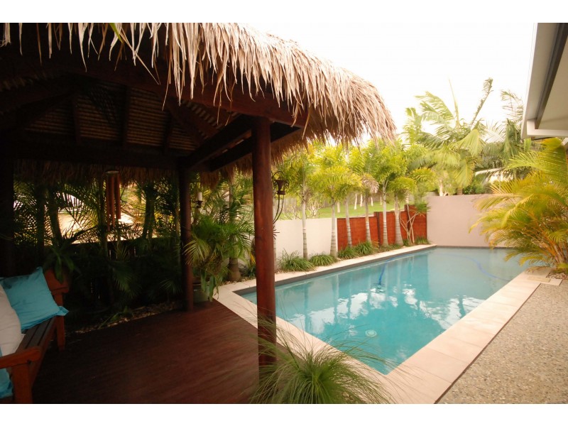 1 Halcyon Place, Coolum Beach QLD 4573