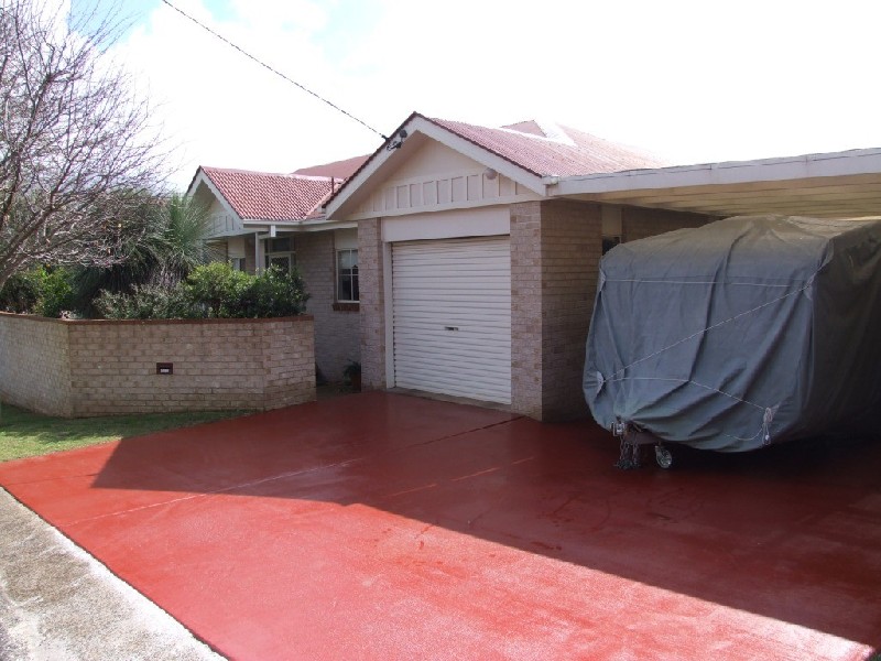 1a St Louis Street, East Toowoomba QLD 4350