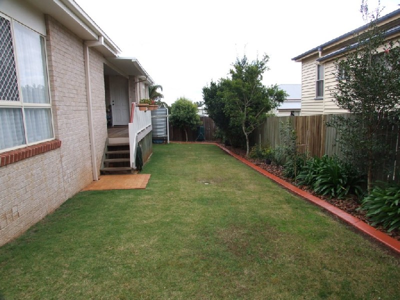 1a St Louis Street, East Toowoomba QLD 4350
