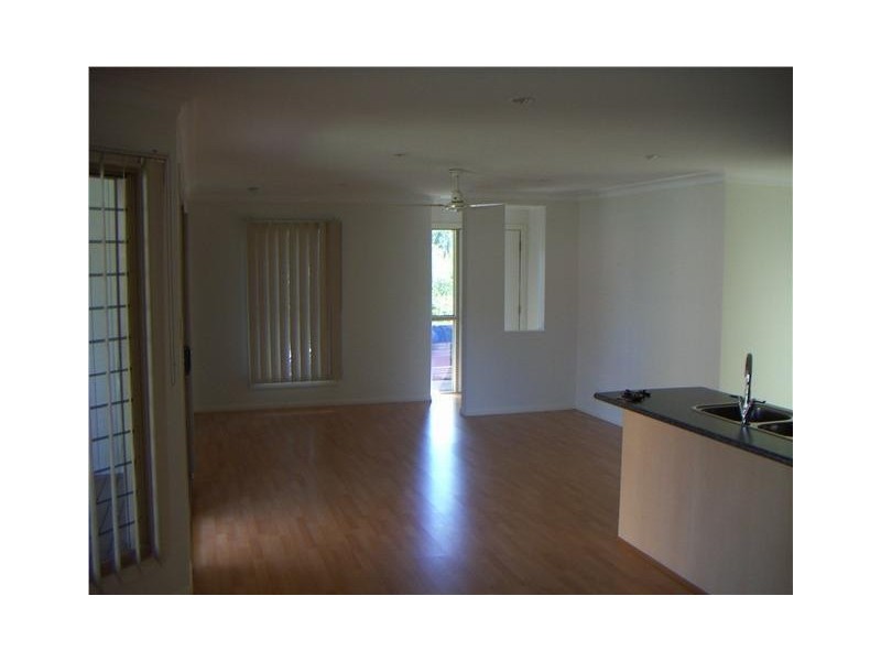 4 Ribbonwood St, Sunnybank Hills QLD 4109